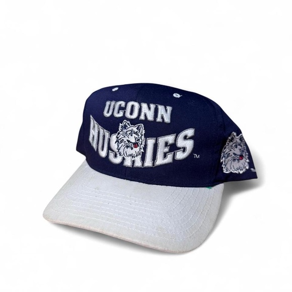 Vintage 1984 UConn Huskies embroidered spellout SnapBack hat navy/white - Picture 1 of 4